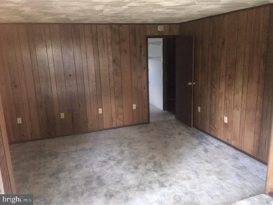 38 Rattlesnake Hill Rd, Douglassville, PA 19518 - photo 5