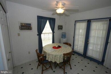 7002 Baltimore Ave, University Park, MD 20782 - photo 4