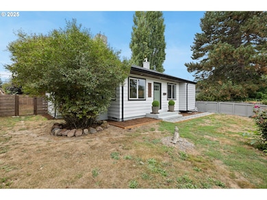 10116 N Hudson St, Portland, OR 97203 - photo 4