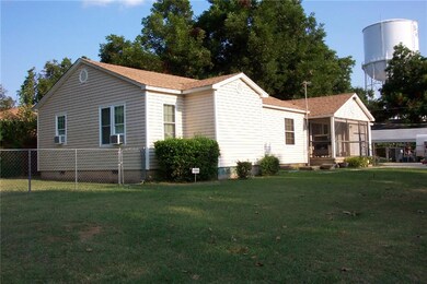 2021 N Park Ave, Shawnee, OK 74804 - photo 3