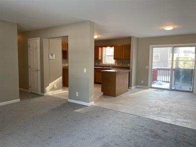 24 Emerson Ave, Rochester, NH 03867 - photo 4