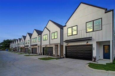 2032 W Tidwell Rd, Houston, TX 77091 - photo 3