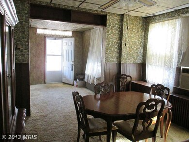 5532 Selma Ave, Halethorpe, MD 21227 - photo 7