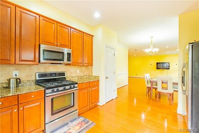 KitchenView