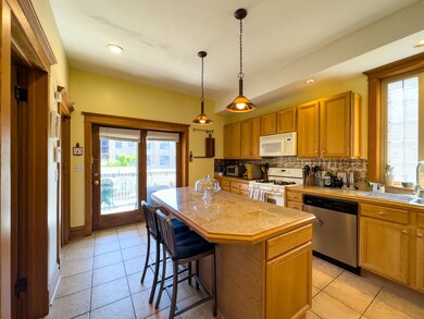 2711 N Kimball Ave unit 2, Chicago, IL 60647 - photo 5