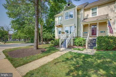 300A Locust St SE, Vienna, VA 22180 - photo 2