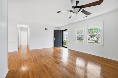 693 Charlecote Dr, Virginia Beach, VA 23464 - photo 4