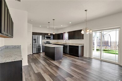 8694 Thatcher Ln, Avon, IN 46123 - photo 7