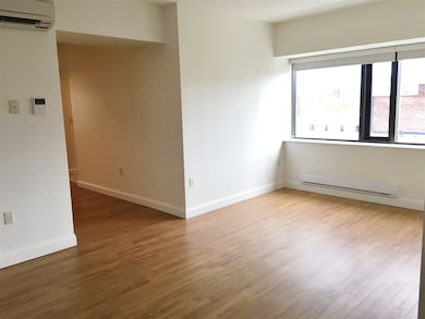 875 Elm St unit 413, Manchester, NH 03101 - photo 5