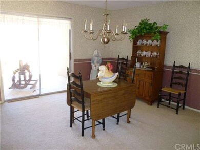 8061 Wesley Rd, Joshua Tree, CA 92252 - photo 2