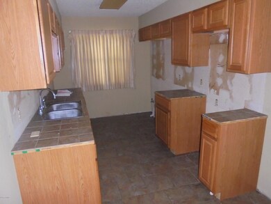 1370 Baron Ave, Eunice, LA 70535 - photo 2