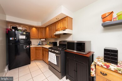 652 Rively Ave, Glenolden, PA 19036 - photo 6