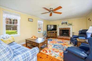 03-Living Room