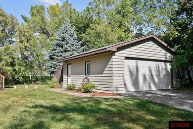 416 416 W 3rd St, Mankato, MN 56001 - photo 3