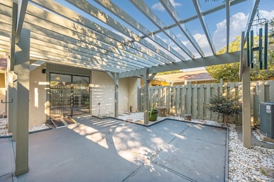 900 Bay Dr unit 62, Niceville, FL 32578 - photo 6