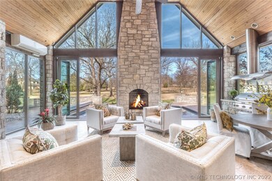 This amazing 4-seasons porch offers over 500 addit