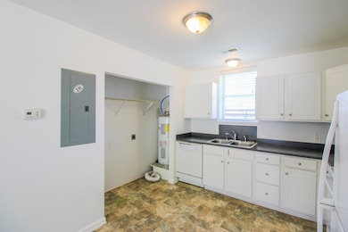 108 E 6th North St unit A, Summerville, SC 29483 - photo 6