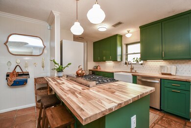 8407 Concho St, Houston, TX 77036 - photo 5