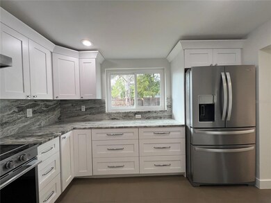 5398 27th Ave N, Saint Petersburg, FL 33710 - photo 5