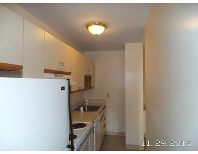 201 Thorndike St unit 13, Lowell, MA 01852 - photo 5