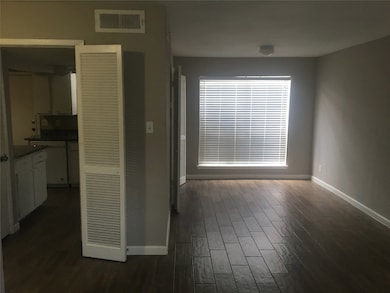 6200 W Tidwell Rd unit 2102, Houston, TX 77092 - photo 4