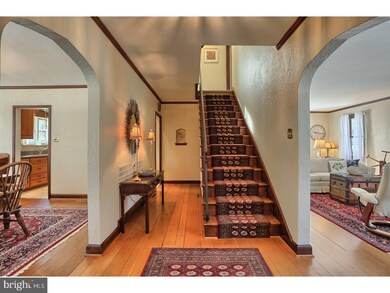 530 N Brobst St, Reading, PA 19607 - photo 5