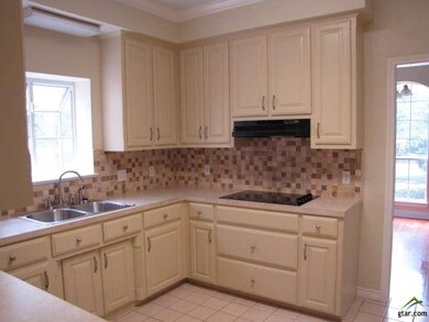 5022 Forestwood Blvd, Tyler, TX 75703 - photo 5