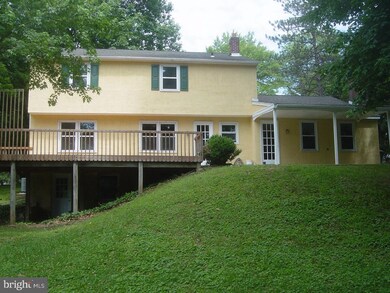 34 Green Creek Ln, Glen Mills, PA 19342 - photo 3