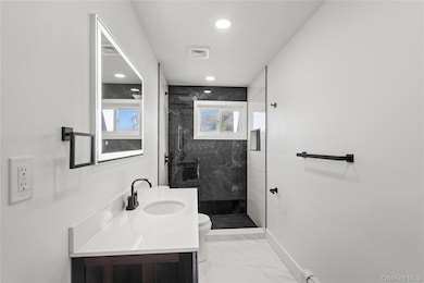 8 Gale Dr, Valley Stream, NY 11581 - photo 5