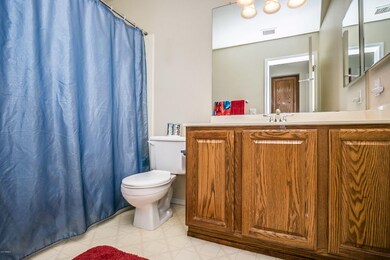 1223 E Saint John Rd-12
