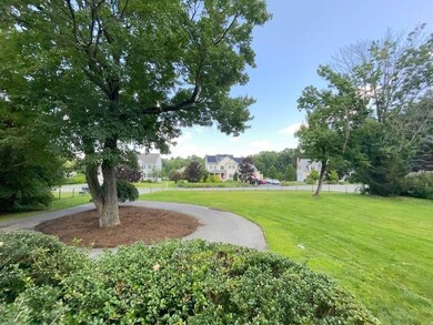 4 Windcrest Ln, Millis, MA 02054 - photo 2