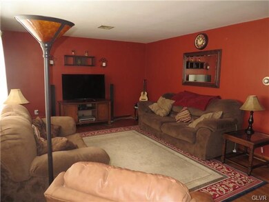 6171 Hanoverville Rd, Bethlehem, PA 18017 - photo 4