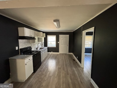 917 E Broadway St, Griffin, GA 30223 - photo 4