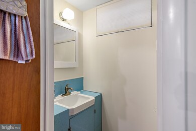 9705 Woodberry St, Lanham, MD 20706 - photo 5