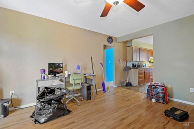 412 S Elder St, Nampa, ID 83686 - photo 5