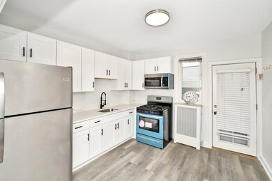 493 Lynn St unit 3, Malden, MA 02148 - photo 2