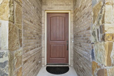 3223 Golden Oaks Cir, Granbury, TX 76049 - photo 5