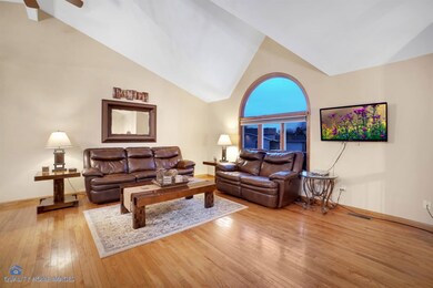 10040 Pierce Ct, Crown Point, IN 46307 - photo 6