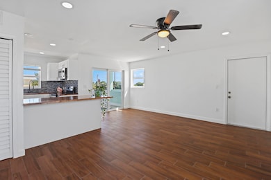 201 Coppitt Rd unit 301, Key West, FL 33040 - photo 5