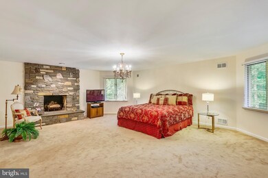 13709 Bridgewater Dr, Silver Spring, MD 20904 - photo 7