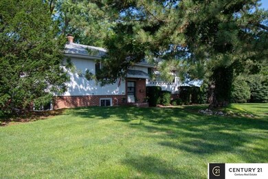 1030 N 74th St, Omaha, NE 68114 - photo 3