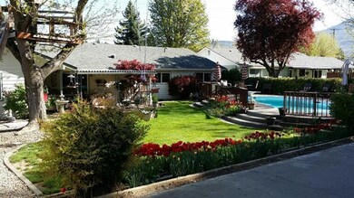 2360 Spring St, Medford, OR 97504 - photo 3