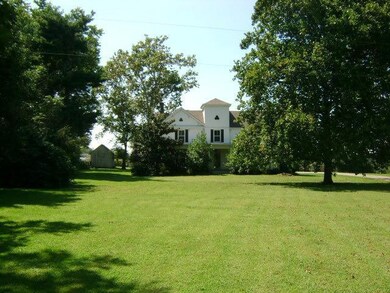 532 Bailey Pike, Harrodsburg, KY 40330 - photo 2