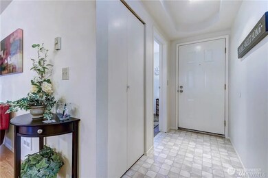 5300 Harbour Pointe Blvd unit 304C, Mukilteo, WA 98275 - photo 3