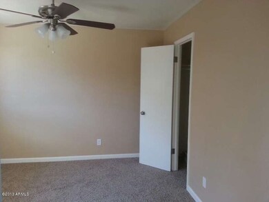 Master Bedroom w Walk in Closet