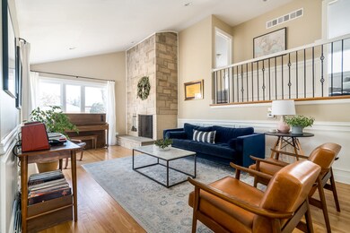 340 E Huntington Ln, Elmhurst, IL 60126 - photo 6