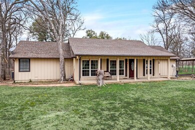 640 Wood Hollow Dr, Weatherford, TX 76087 - photo 4