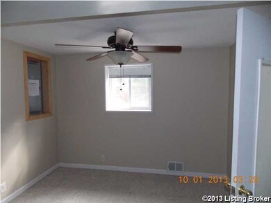 6906 John Paul Ln, Louisville, KY 40229 - photo 5