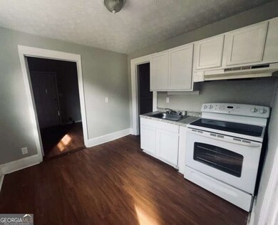 115 W Tinsley St unit A, Griffin, GA 30223 - photo 2