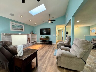 4124 Pinar Dr, Bradenton, FL 34210 - photo 7